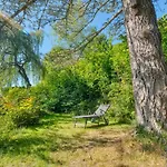 Grosse Am Wald Mit Aussicht, Sauna, Kaminofen, Grill Daire