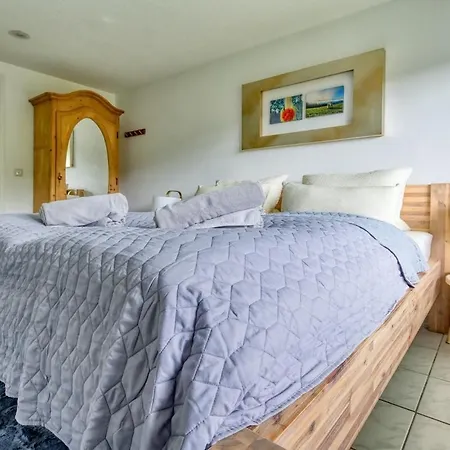 Apartmán Grosse Am Wald Mit Aussicht, Sauna, Kaminofen, Grill